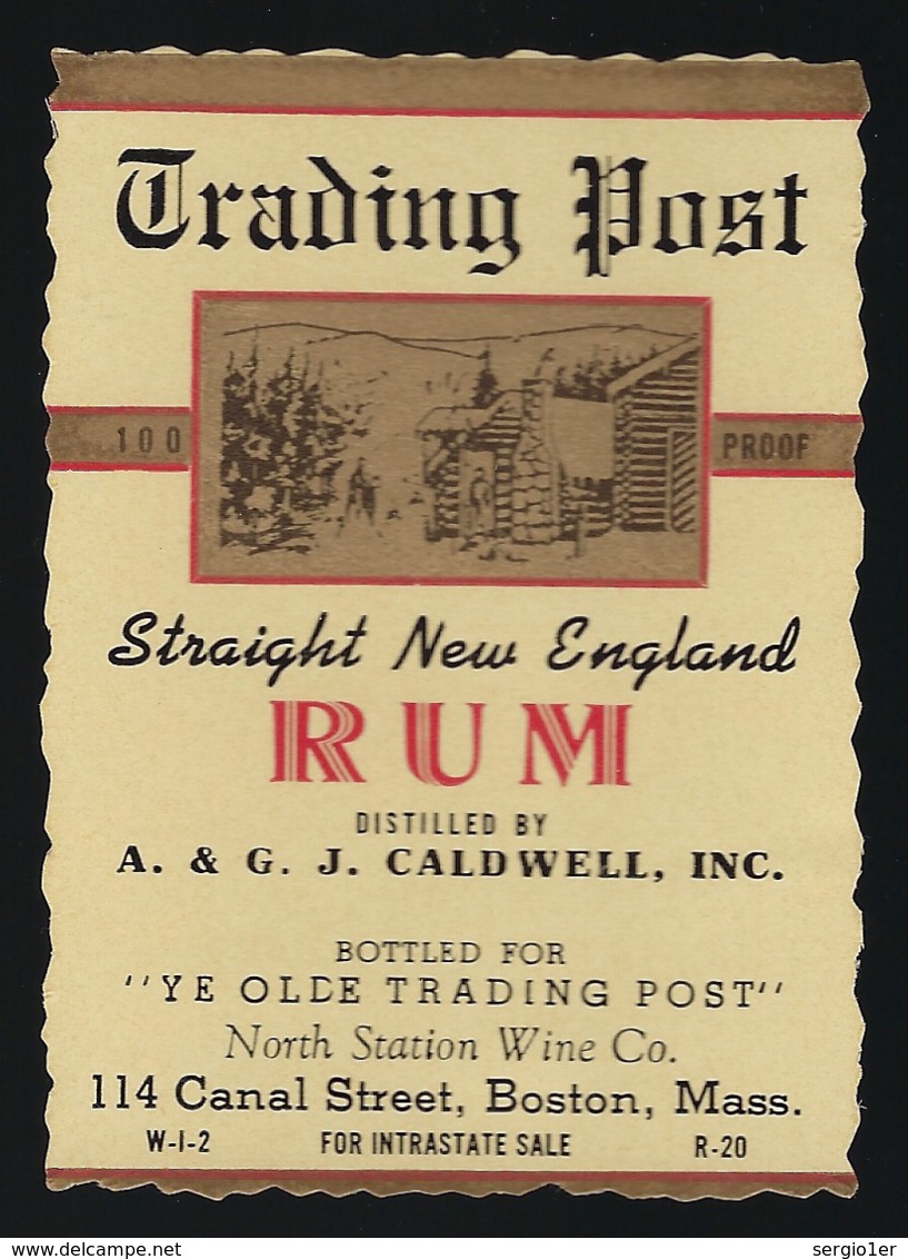 Ancienne étiquette   Rhum Straight New England Rum - Rhum