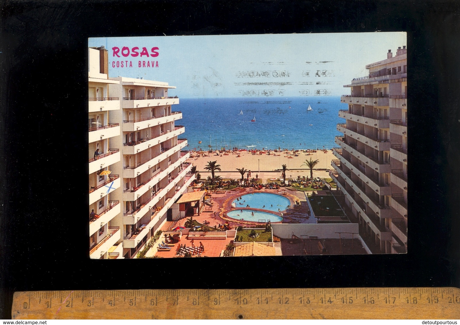 ROSAS Costa Brava : HOLIDAYS CENTER Piscinas Y Playa 1975 / Giant Chess Game - Autres & Non Classés