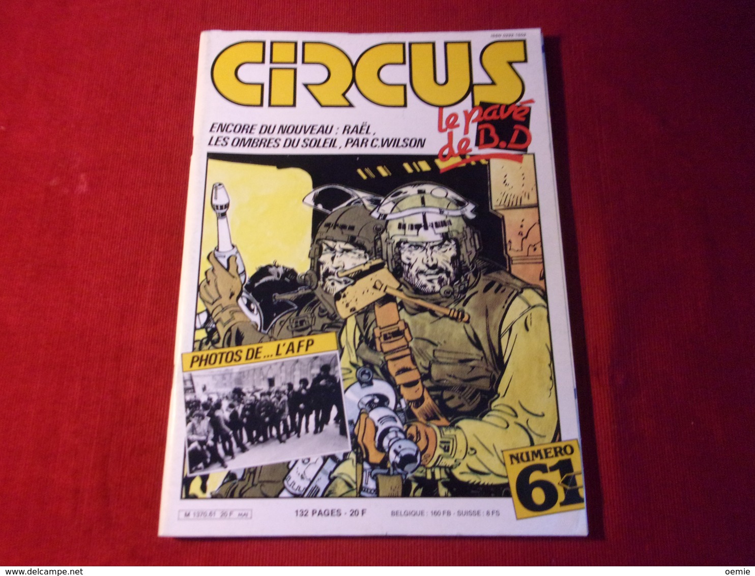 CIRCUS   °°°  No  61 - Circus