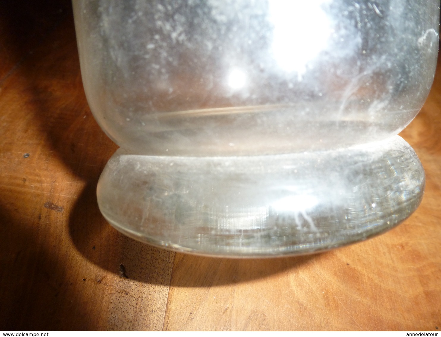 Rare bouteille ancienne d'apothiquaire ou de laboratoire de chimie en verre soufflé, très épaisse (poids 1135g)