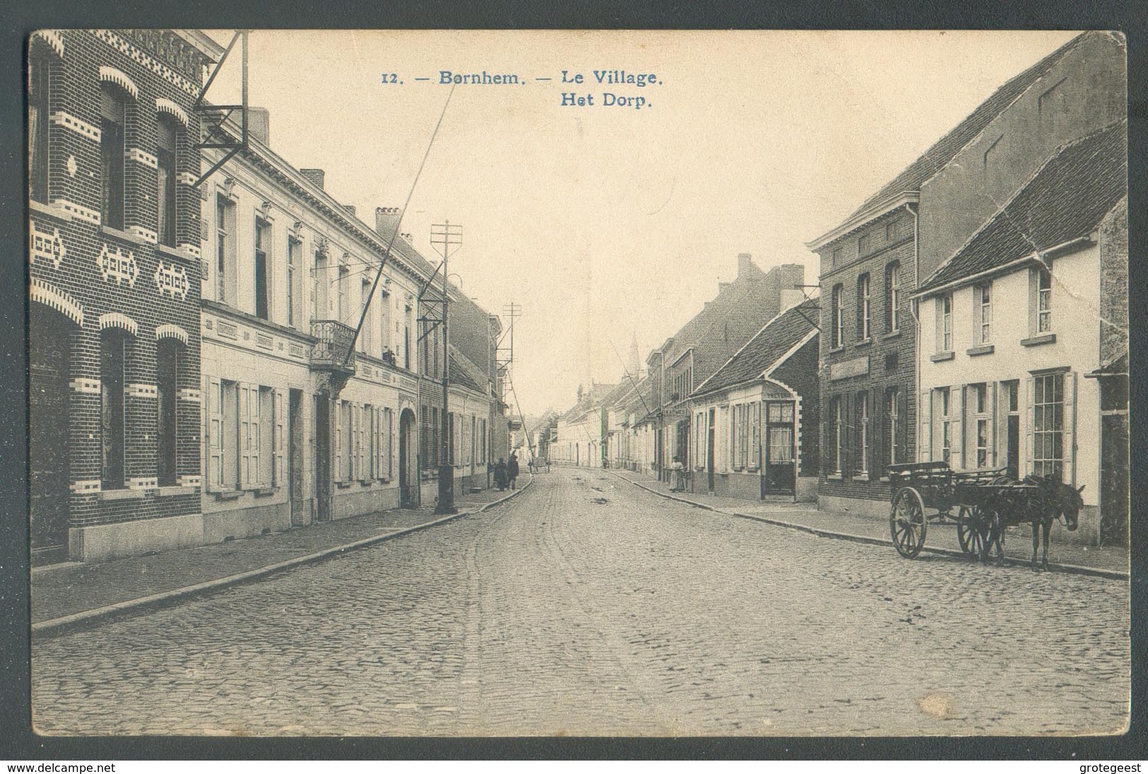 BELGIQUE BORNHEM Le Village Het Dorp Rue Animée Avec Une Charette + Cheval - 13088 - Bornem