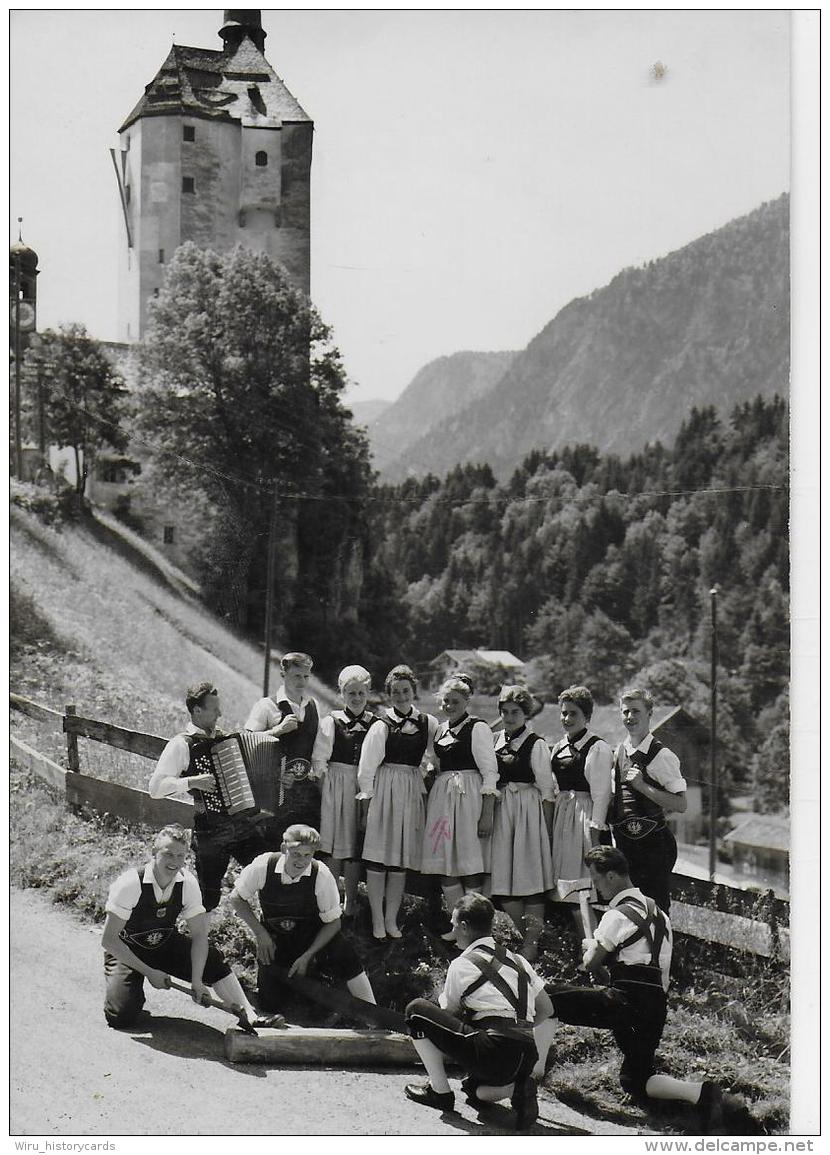 M 1  Maria Stein In Tirol - Schuhplattlergruppe " D&acute;Mariastoana Buam " / Foto Ascher Um 1960 - Bekende Personen