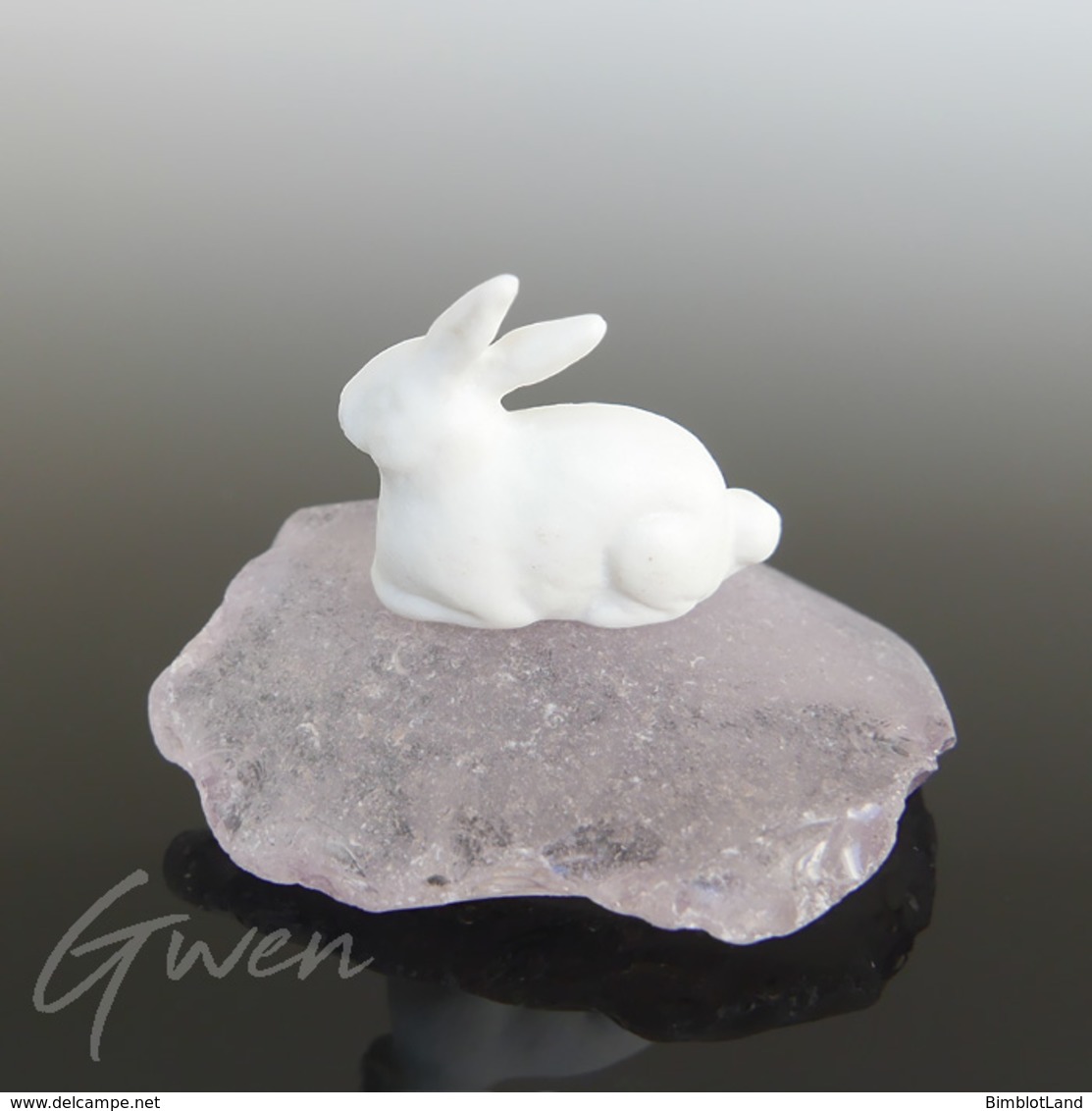 Figurine Ancienne Allemande Lapin 25 Mm Miniature Biscuit 1890 Poupée Feve Bibelot - Animales