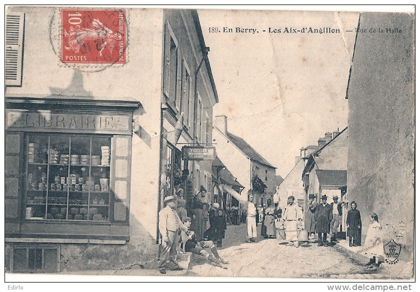 ***  18  ***  LES AIX D'ANGILLON Rue De La Halle - Mauvais état - Les Aix-d'Angillon