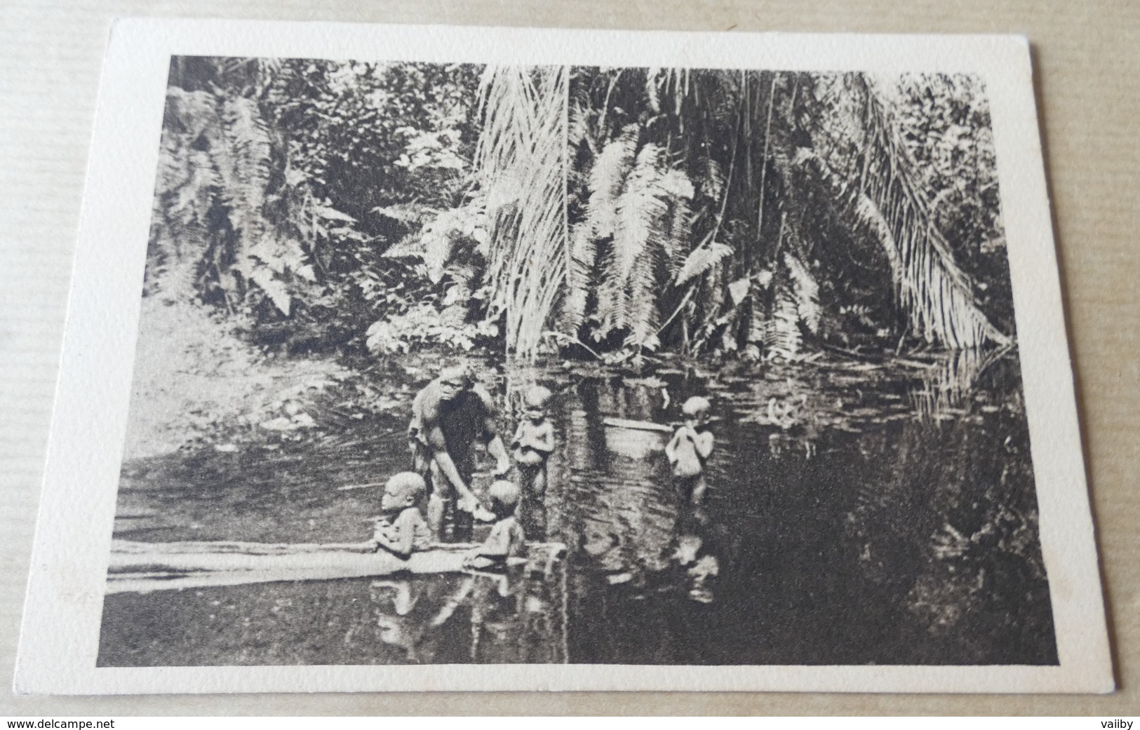 Gabon - La Baignade Dans Un Marigot - Gabon