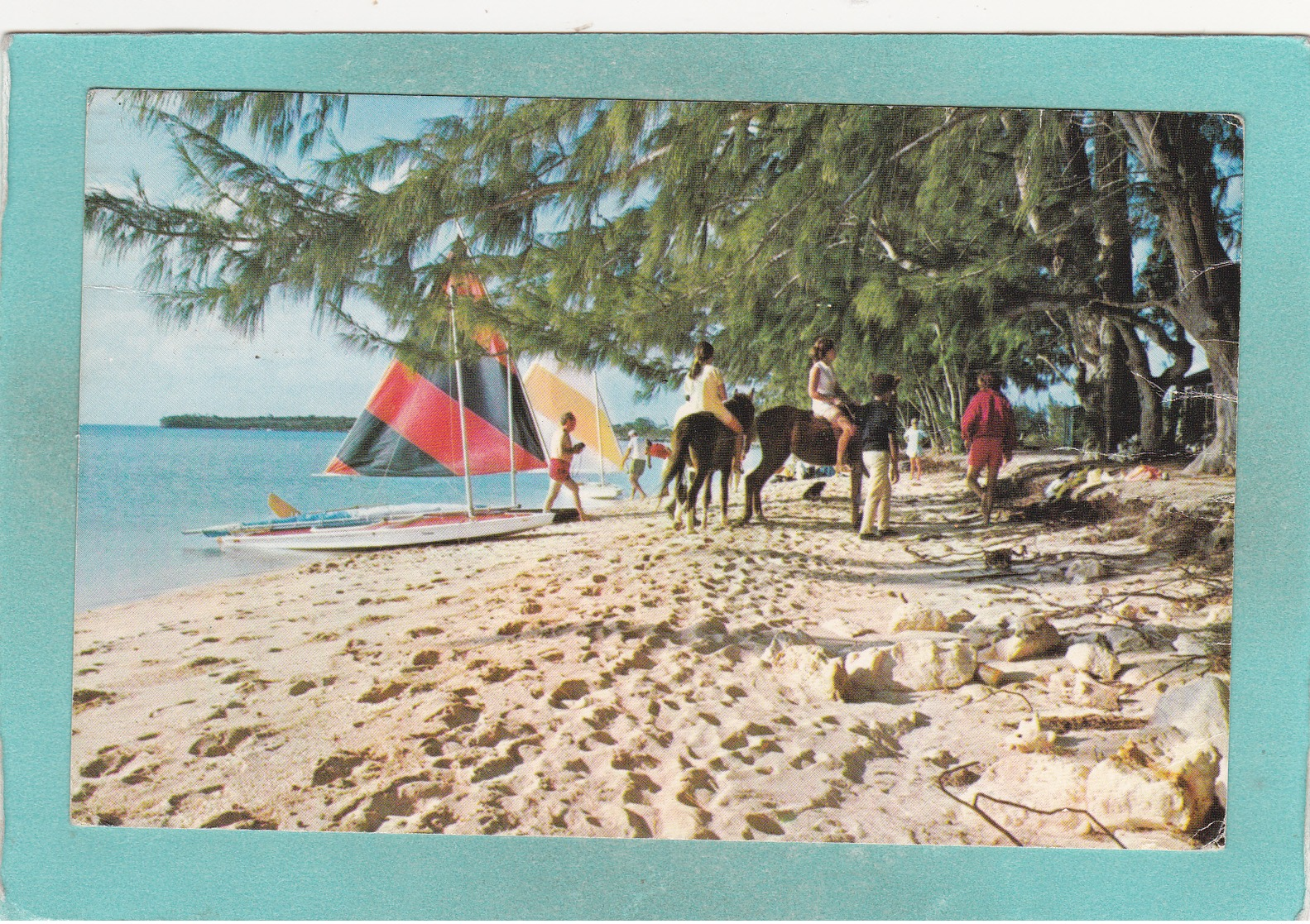 Old Postcard Of Deal`s Beach,Long Island,Bahamas,Posted With Stamp,S52. - Bahamas