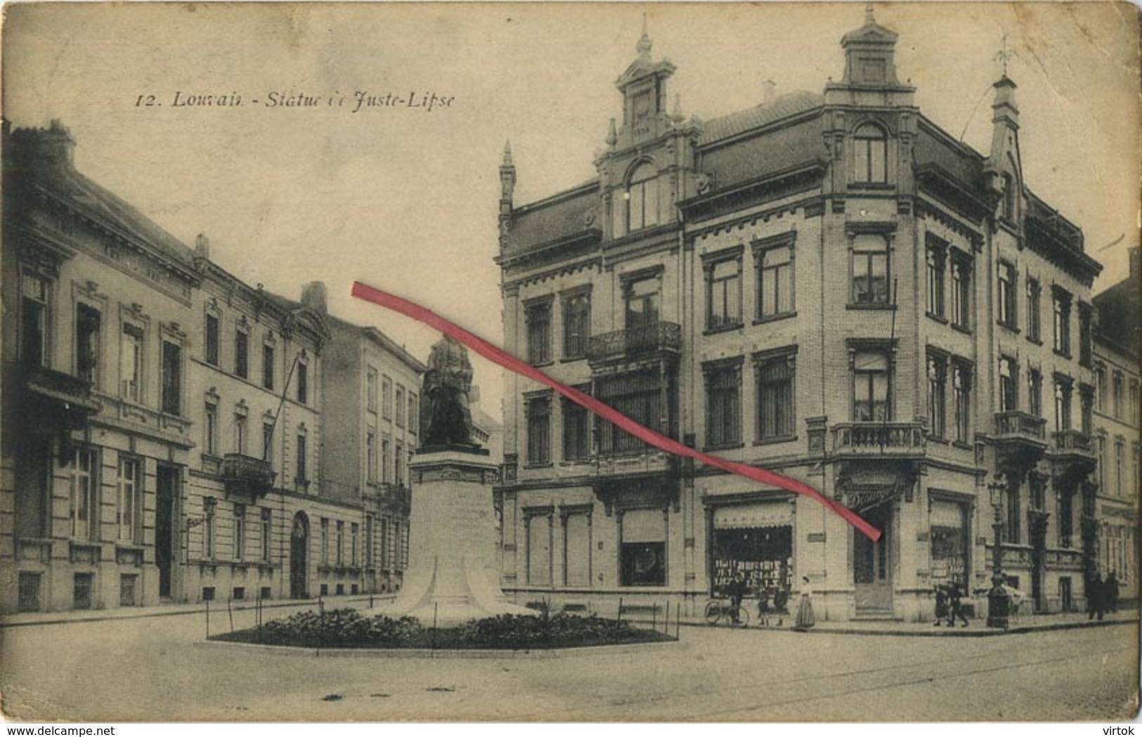 Leuven : Statue De Juste-Lipse ( Geschreven Geen Zegel ) - Leuven