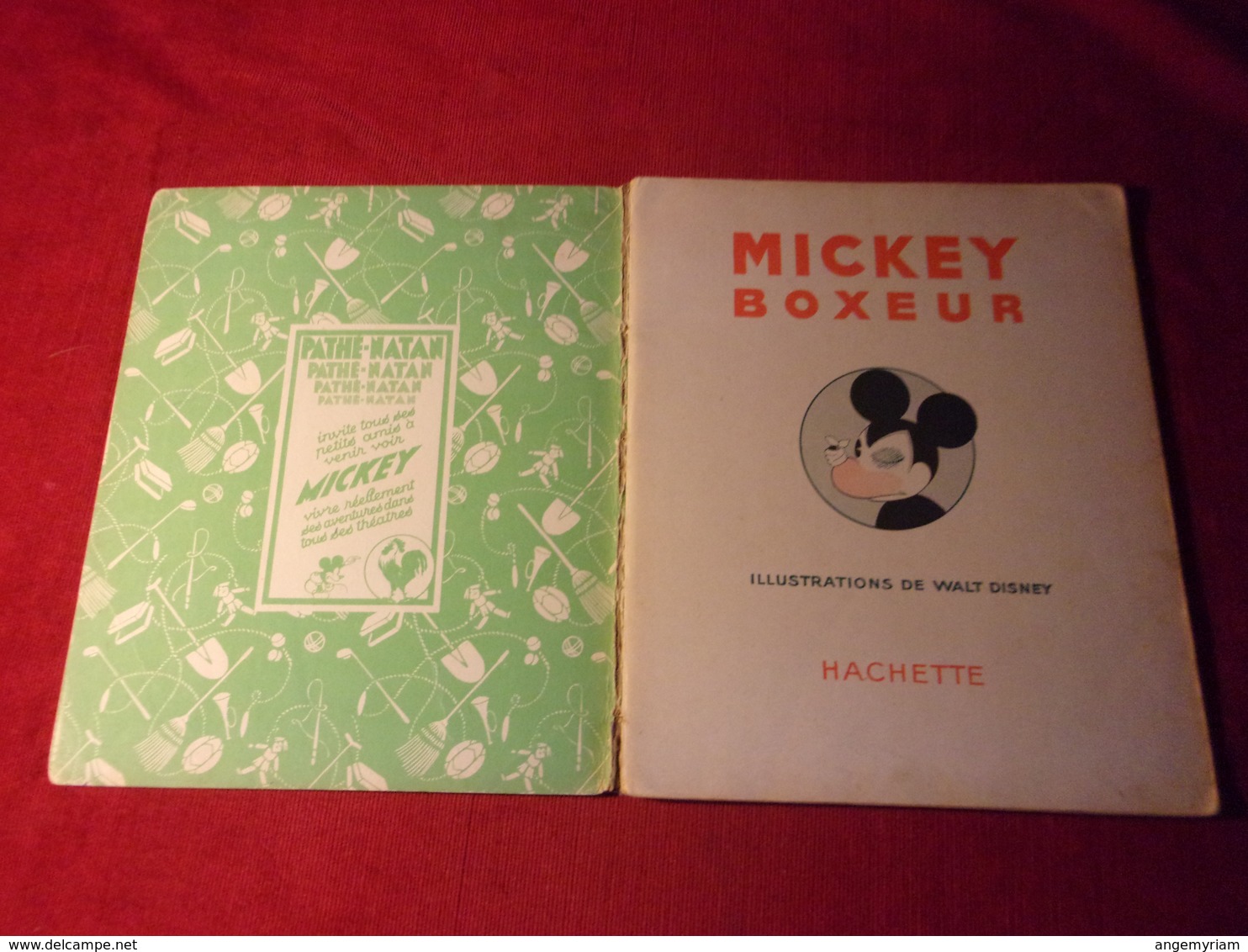 lot de livre ancien    mickey  bicot  felix le chat   un total de 8 livres