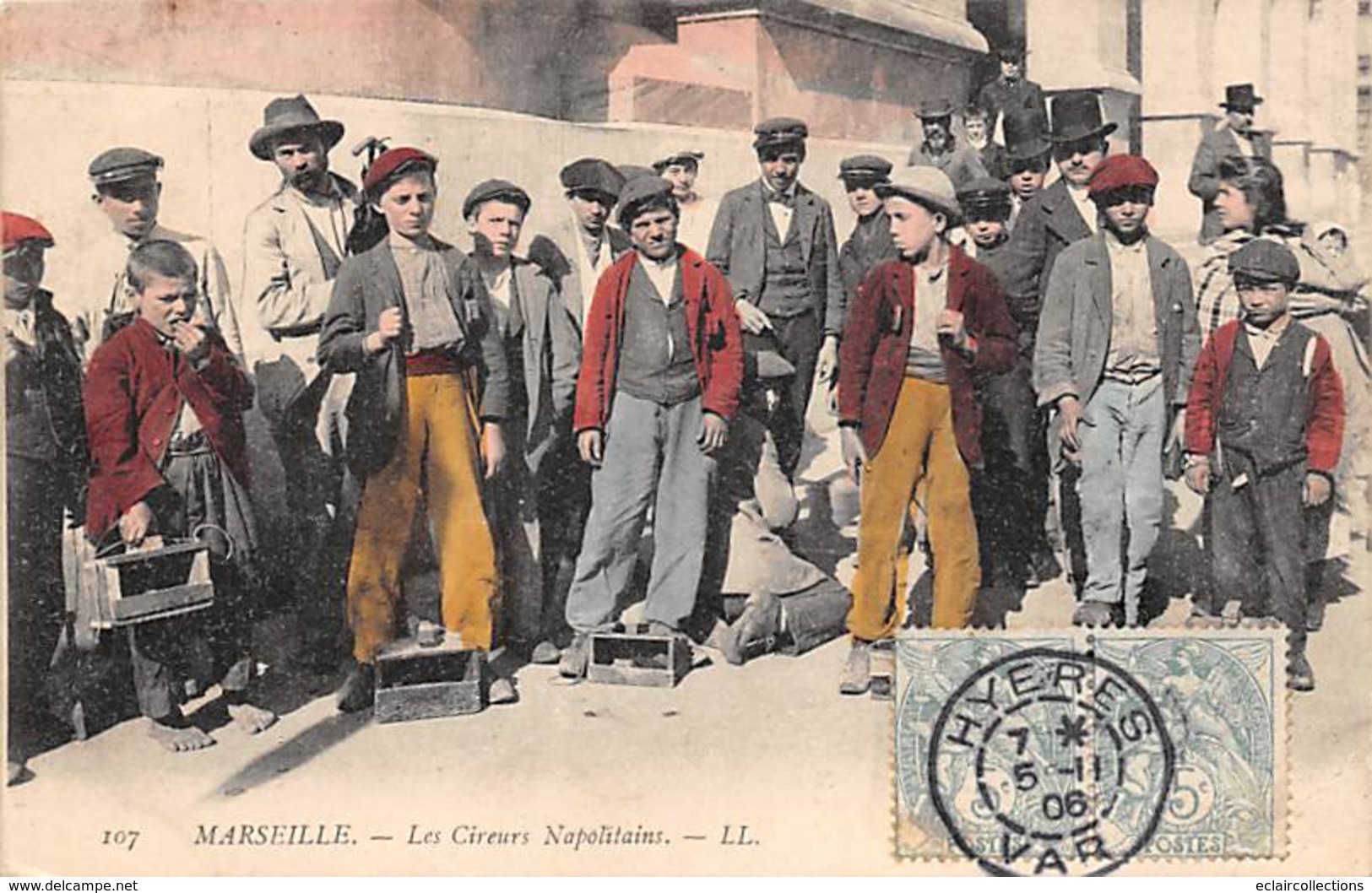 Marseille    13     Les Cireurs Napolitains       (Colorisée Voir Scan) - Petits Métiers