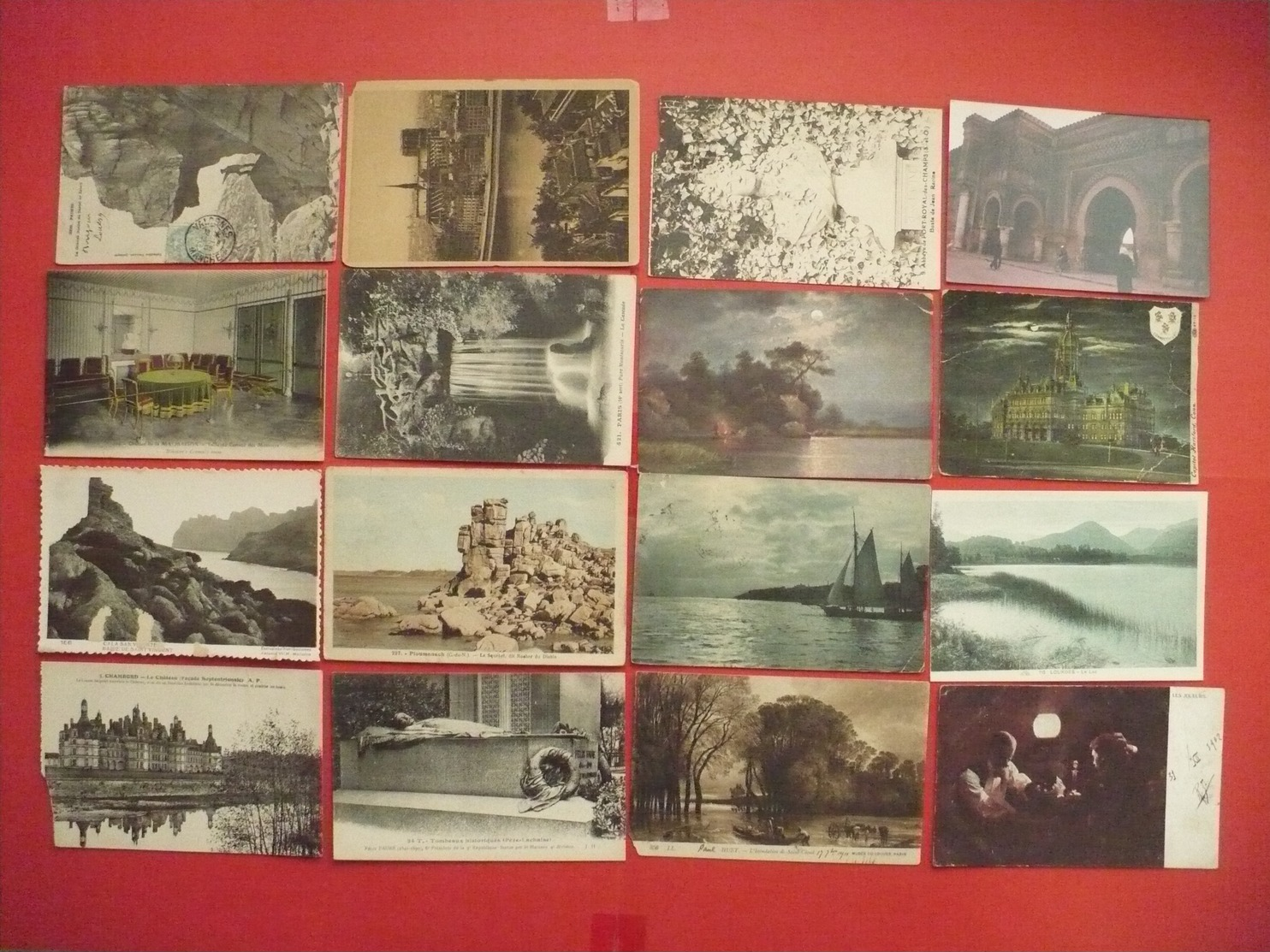 lot de 120 cartes postales anciennes abîmées