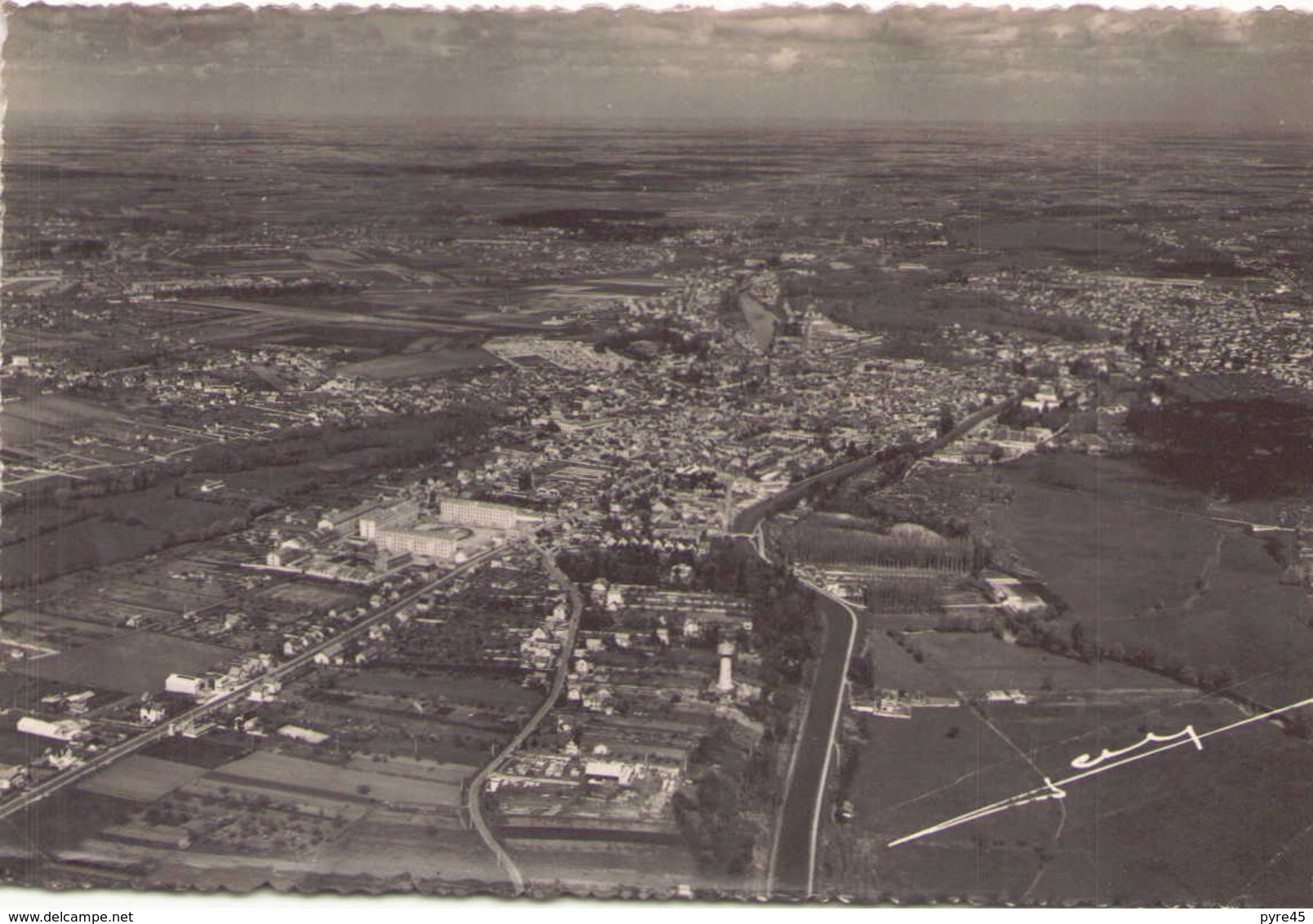 MONTARGIS VUE AERIENNE - Montargis