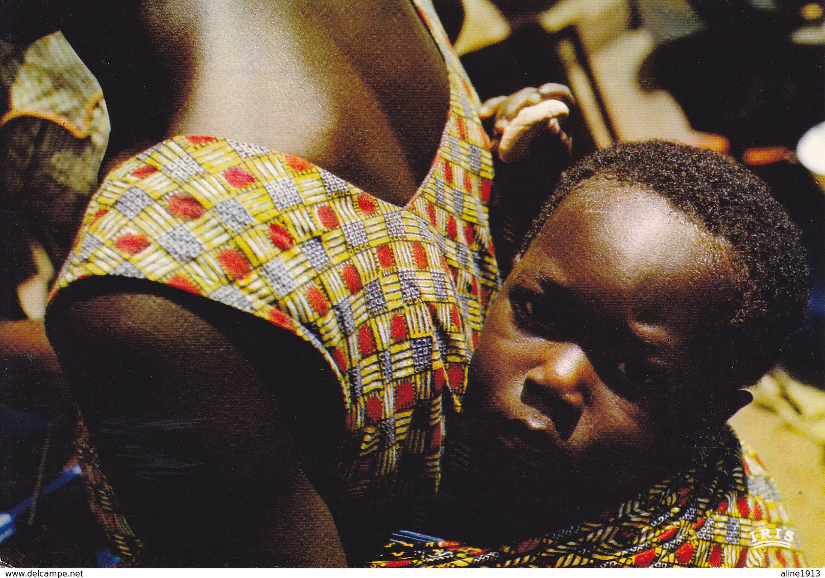 AFRIQUE  EN COULEURS / MERE ET ENFANT - Non Classificati