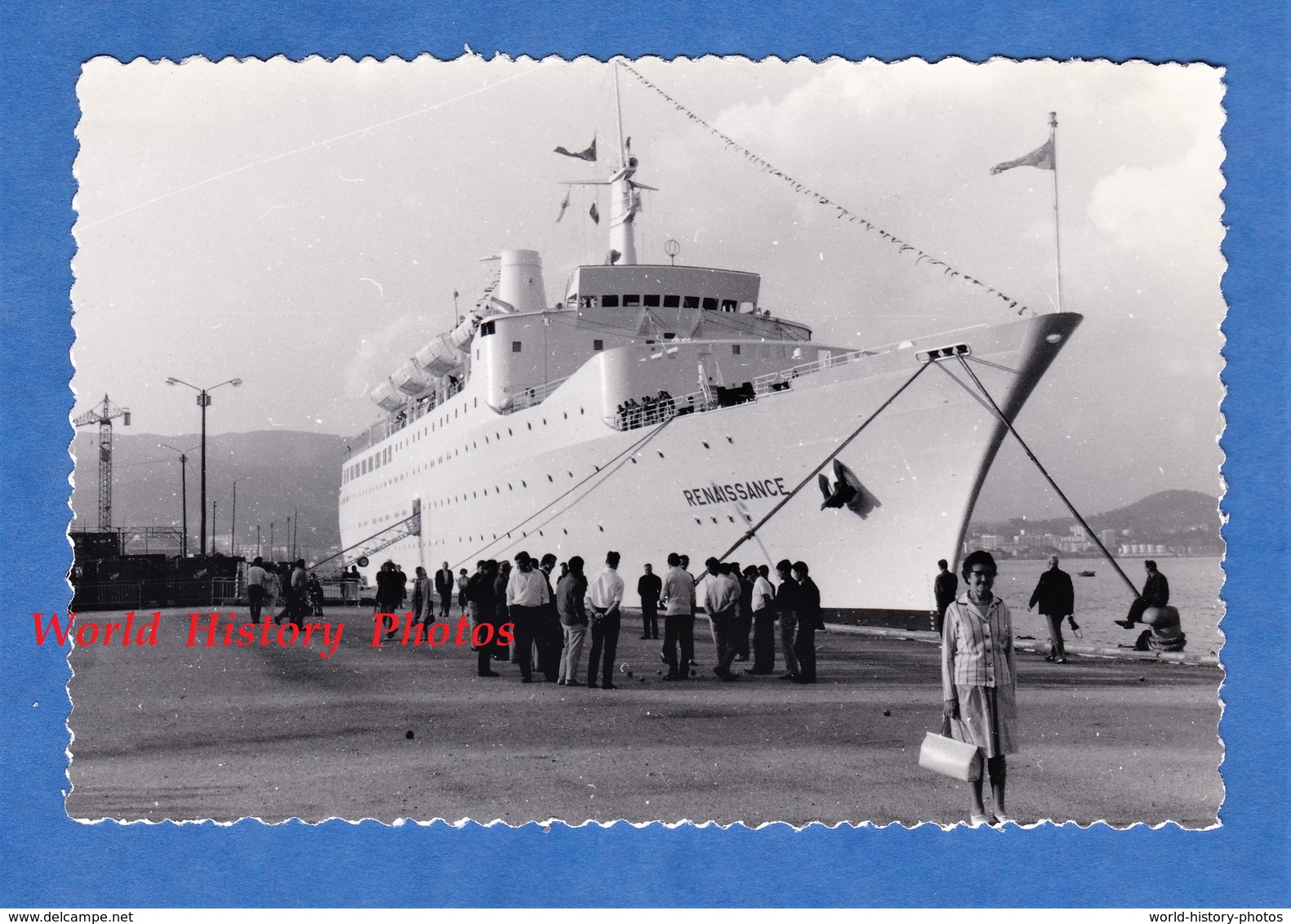 Photo Ancienne Snapshot - AJACCIO ( Corse ) - Bateau Renaissance à Quai - Juin 1967 - Boat Ship Paquebot - Boats