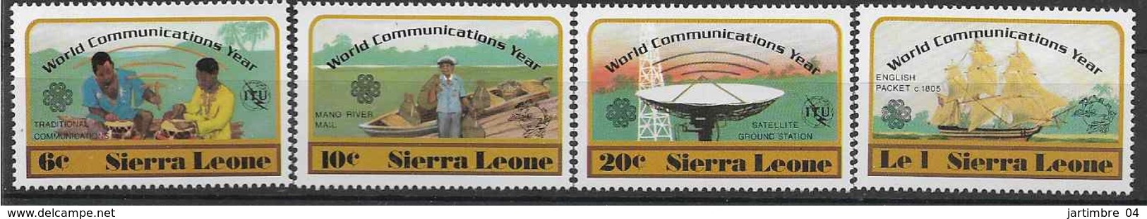 1983 SIERRA LEONE 557-60 ** Année Communications, Bateaux, Satellite - Sierra Leone (1961-...)