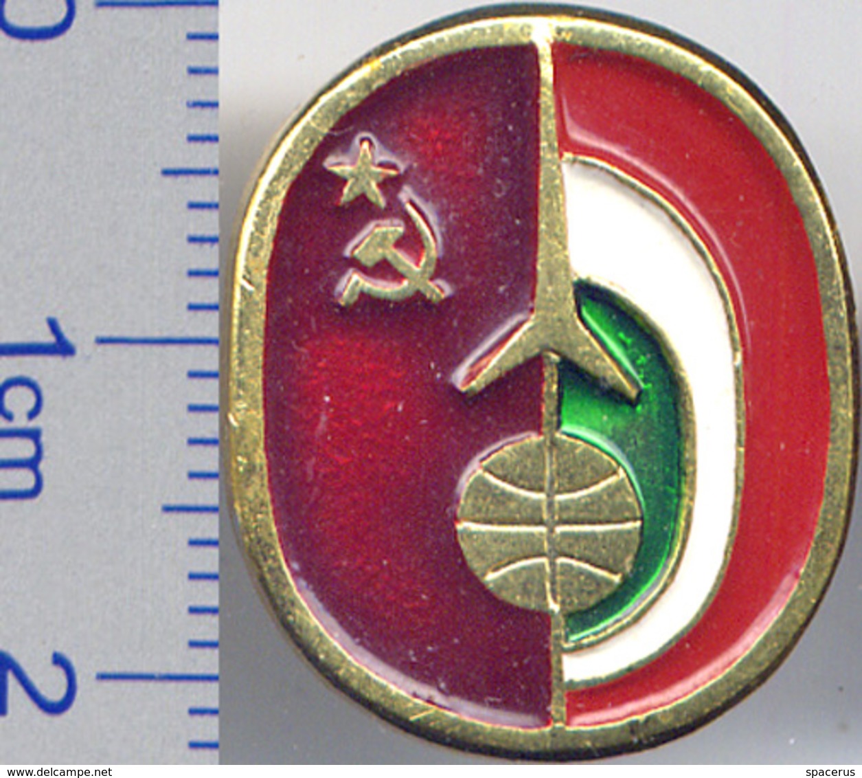 141 Space Soviet Russia Pin INTERKOSMOS USSR-Hungaria - Espacio