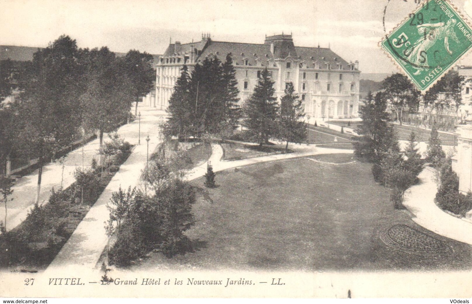 (88) Vosges - Vittel - Le Grand Hôtel Et Les Nouveaux Jardins - Contrexeville