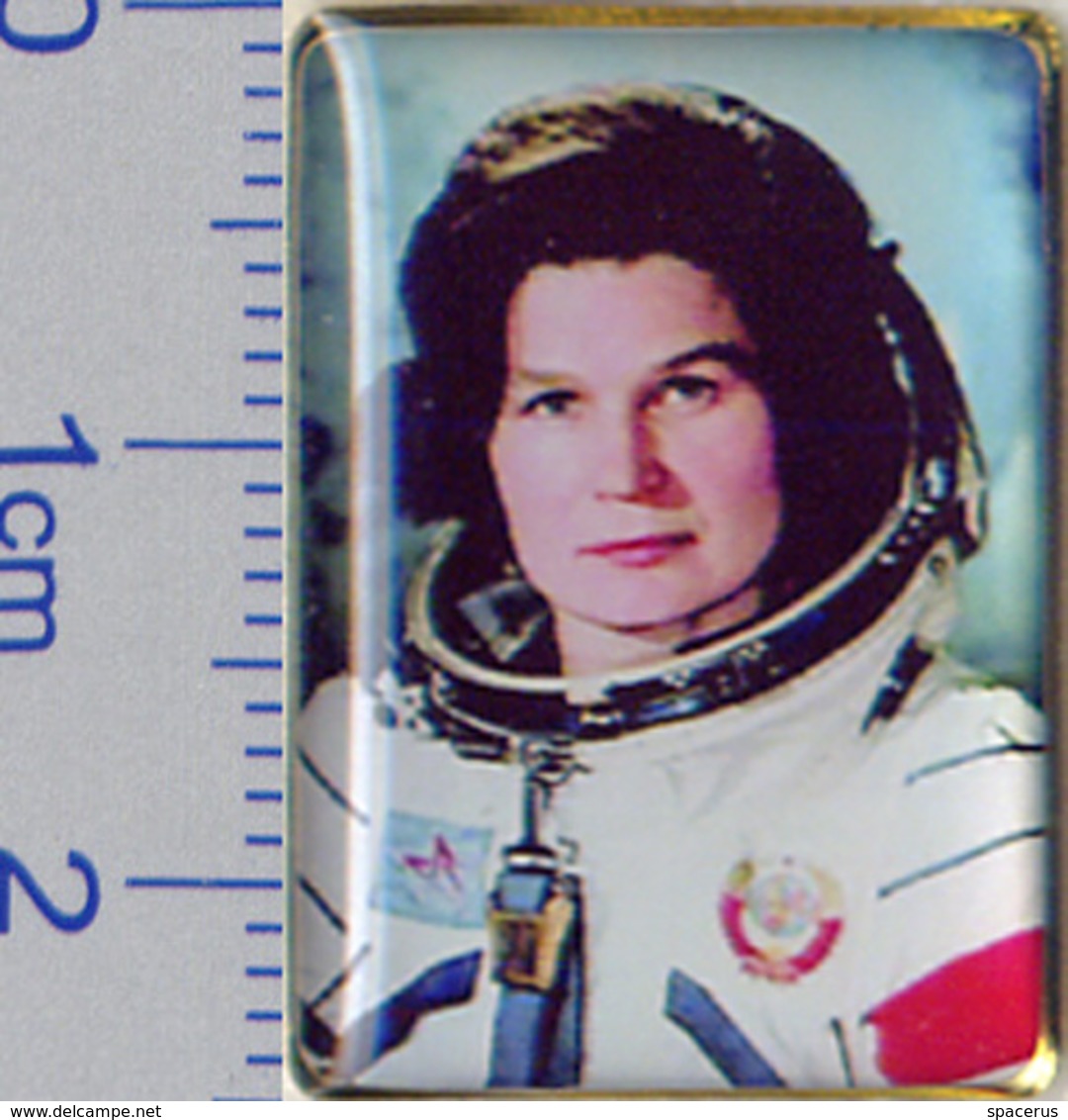 381-2 Soviet Russia Pin. Tereshkova V. First Woman In Space (Vostok-6) - Space