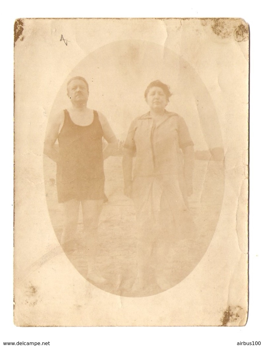 PHOTO ORIGINALE HOMME BAIGNEUR FEMME BAIGNEUSE - MAN BATHER WOMAN - Persone Anonimi