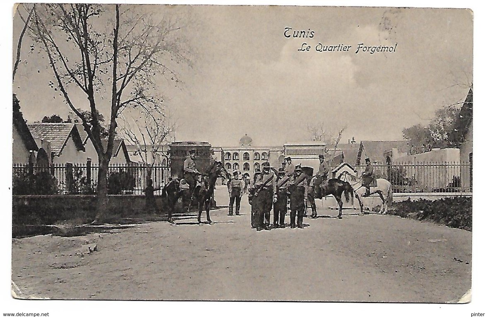 TUNISIE - TUNIS - Le Quartier Forgemol - Tunisie