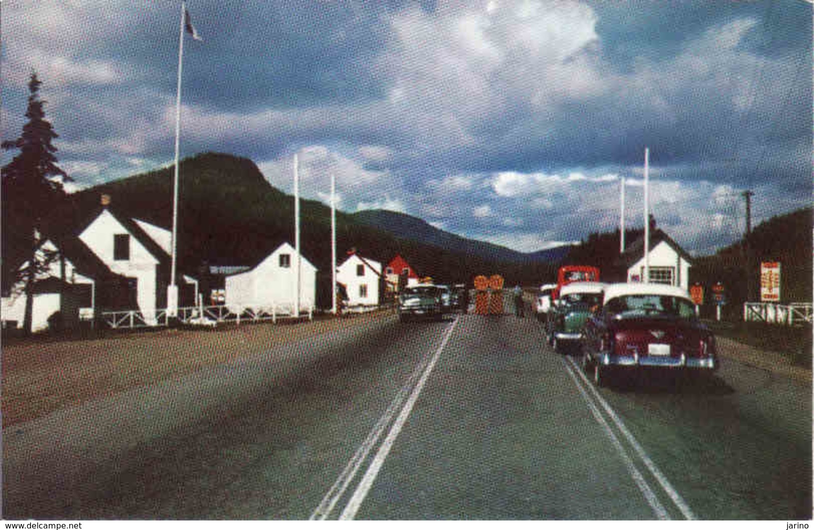 Canada > Quebec > Laurentine Park - Stoneham Barrier, Boulevard Talbot, Car, Used - Autres & Non Classés