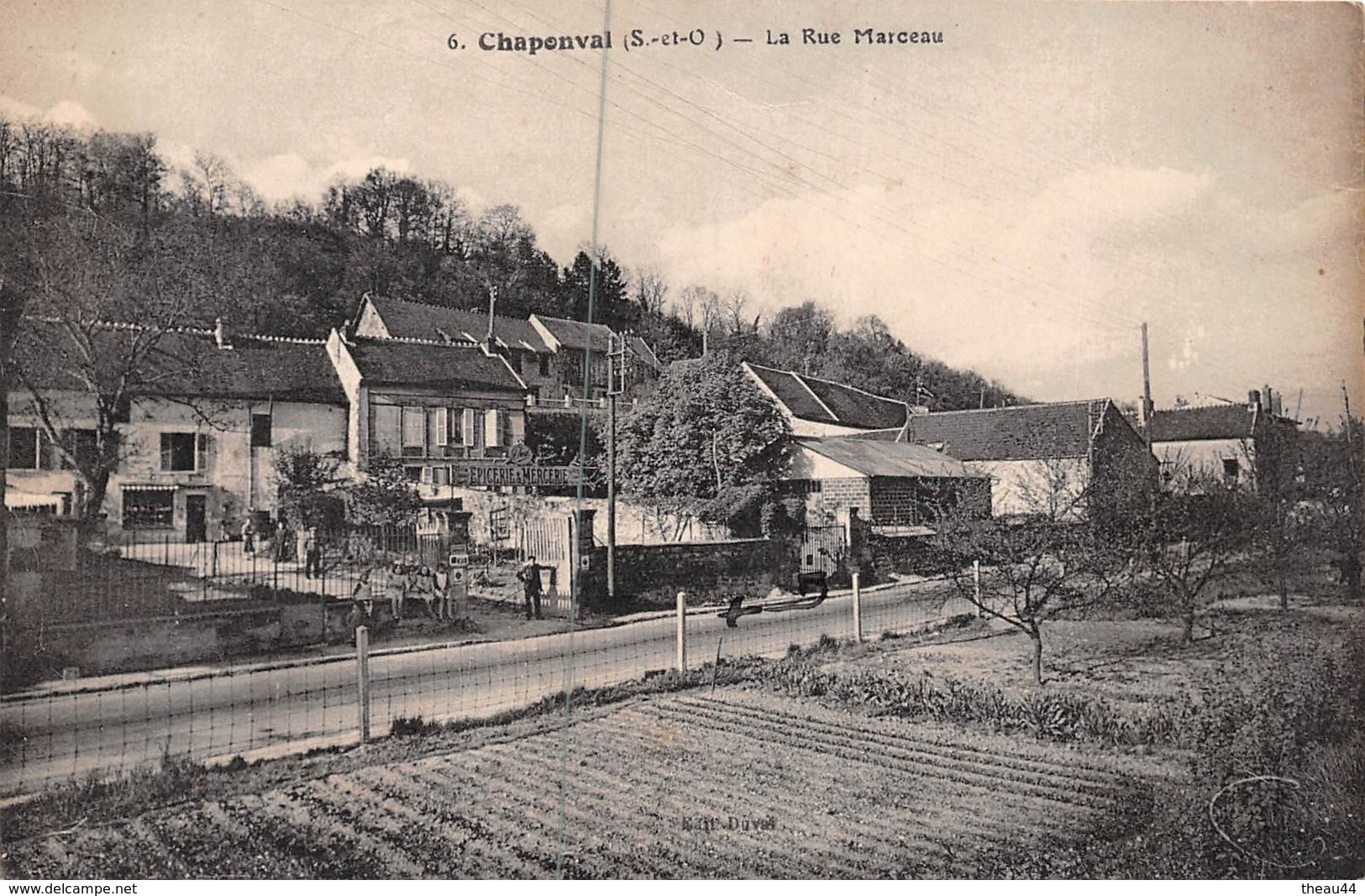 ¤¤  -  AUVERS-sur-OISE  -  CHAPONVAL   -  La Rue Marceau   -  ¤¤ - Auvers Sur Oise