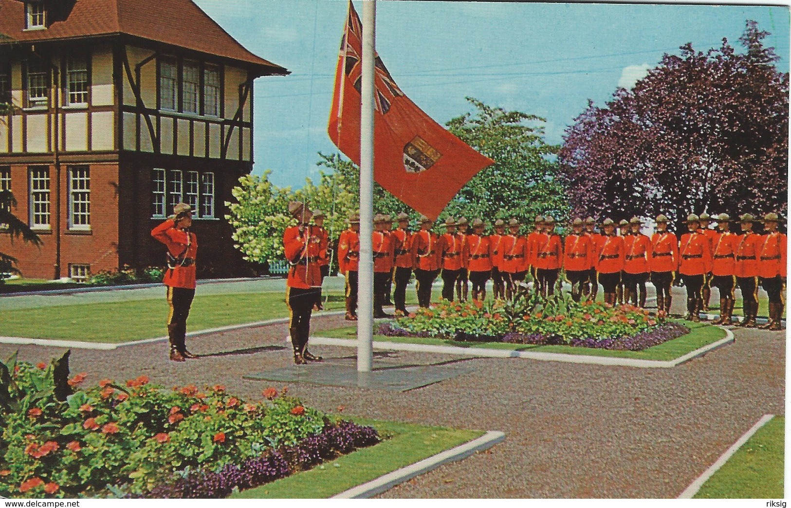 Royal Canadian Mounted Police. Saluting The Flag. Canada.   S-1129 - Police - Gendarmerie