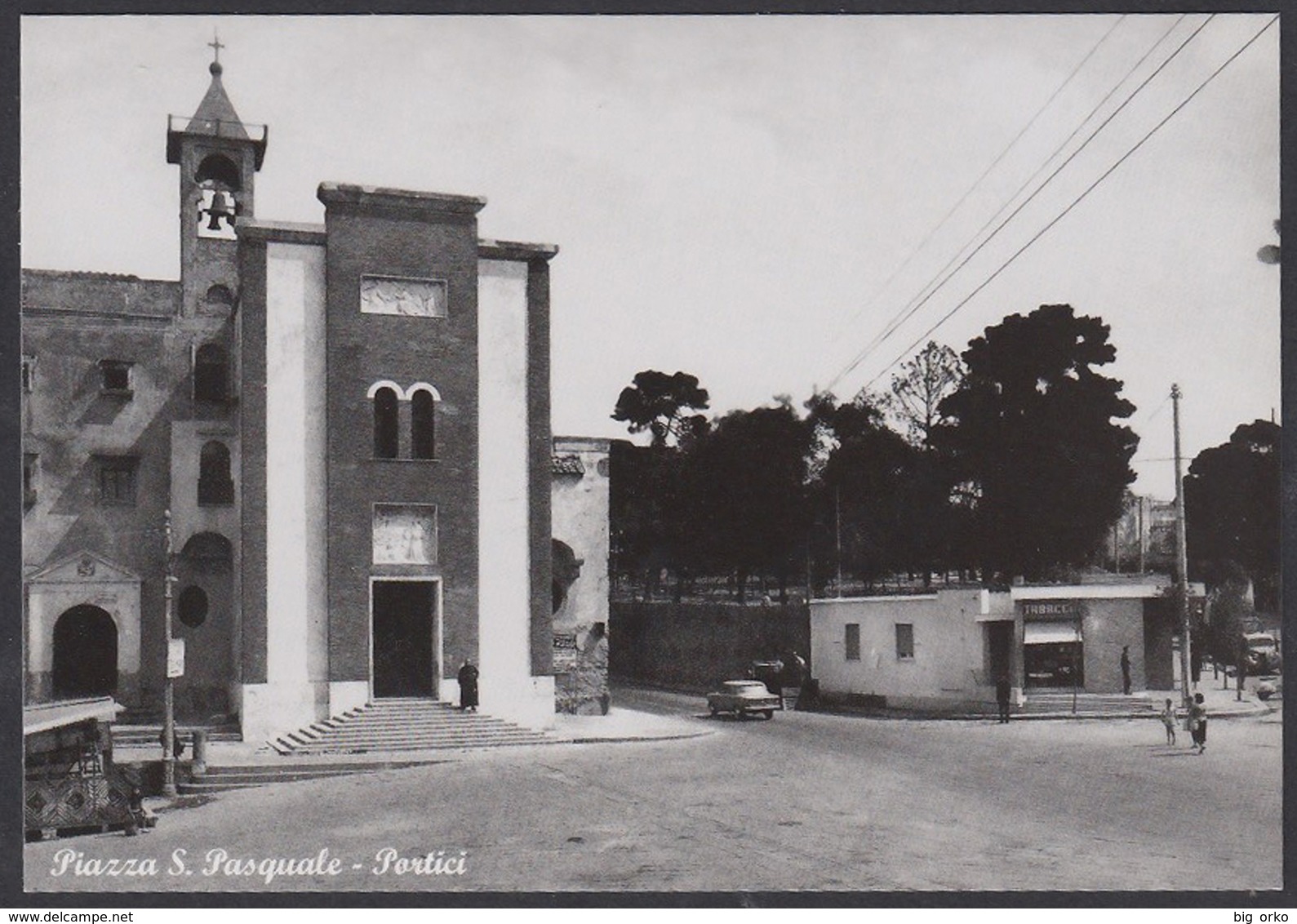 PORTICI - Piazza San Pasquale - Portici