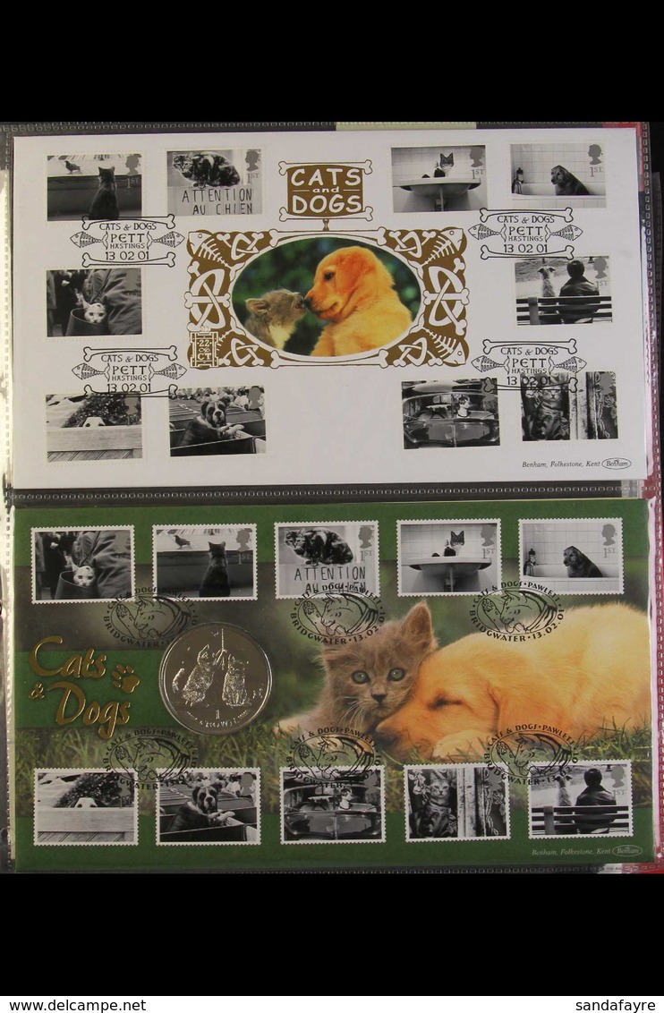 CATS AND DOGS  1979-2001 World Thematic Collection In An Album, Includes A Good Range Of Covers Incl Several "coin" Cove - Zonder Classificatie