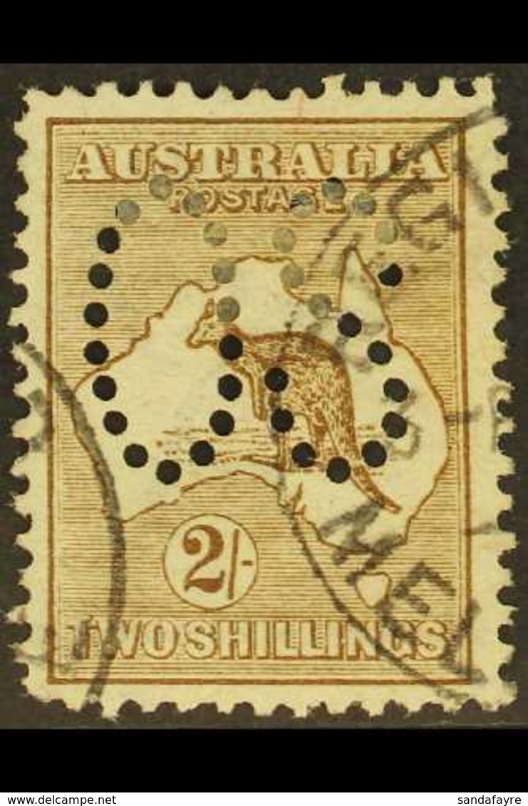 OFFICIAL  1913 2s Brown, Perforated "OS", SG O11, Good Used. For More Images, Please Visit Http://www.sandafayre.com/ite - Autres & Non Classés