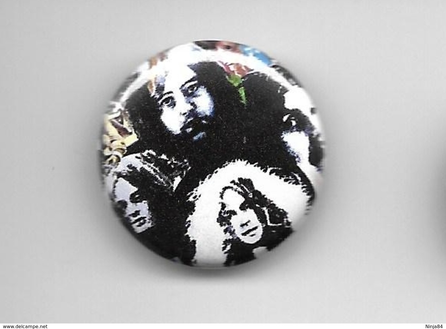 DIVERS  Led Zeppelin " Badge " - Objets Dérivés