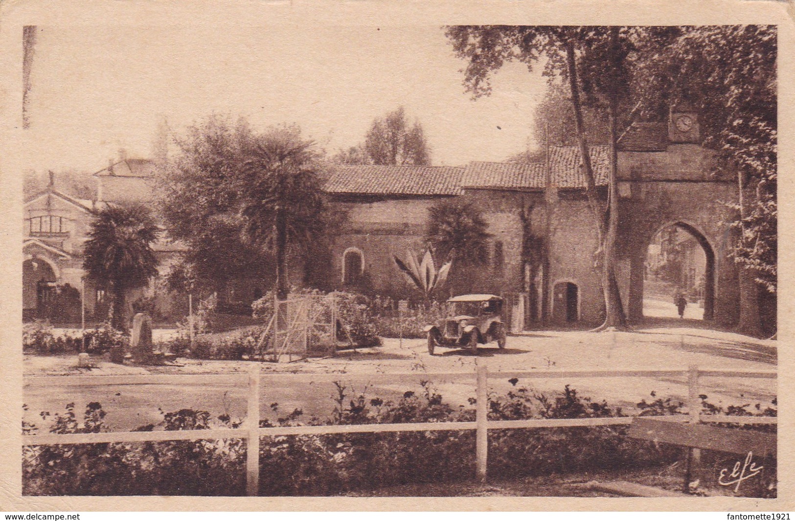 BARBOTAN LES THERMES LA PORTE ET L'EGLISE (dil400) - Barbotan