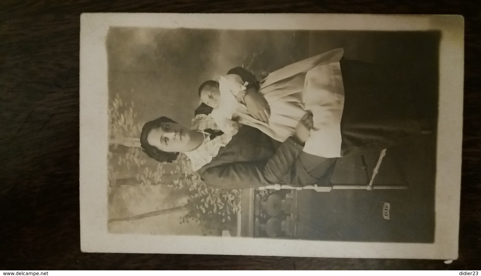 ENFANT ET SA MERE POSANT POUR LA PHOTO 1913 - Portraits