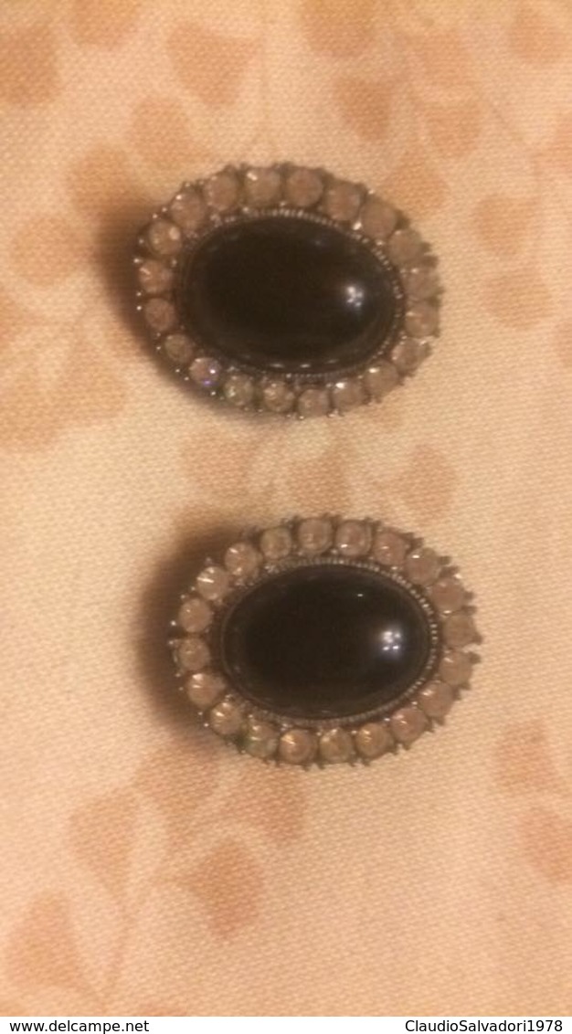 Fantastica Coppia Di Orecchini A Clip Vintage Leggermente Usati - Earrings