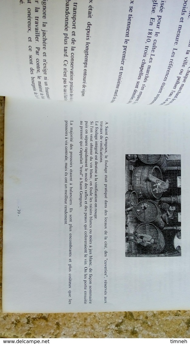 Histoire de Saint Gengoul Le Royal - SAINT GENGOUX LE NATIONAL Saône et Loire - 2006 / 71 pages / 30X20cm