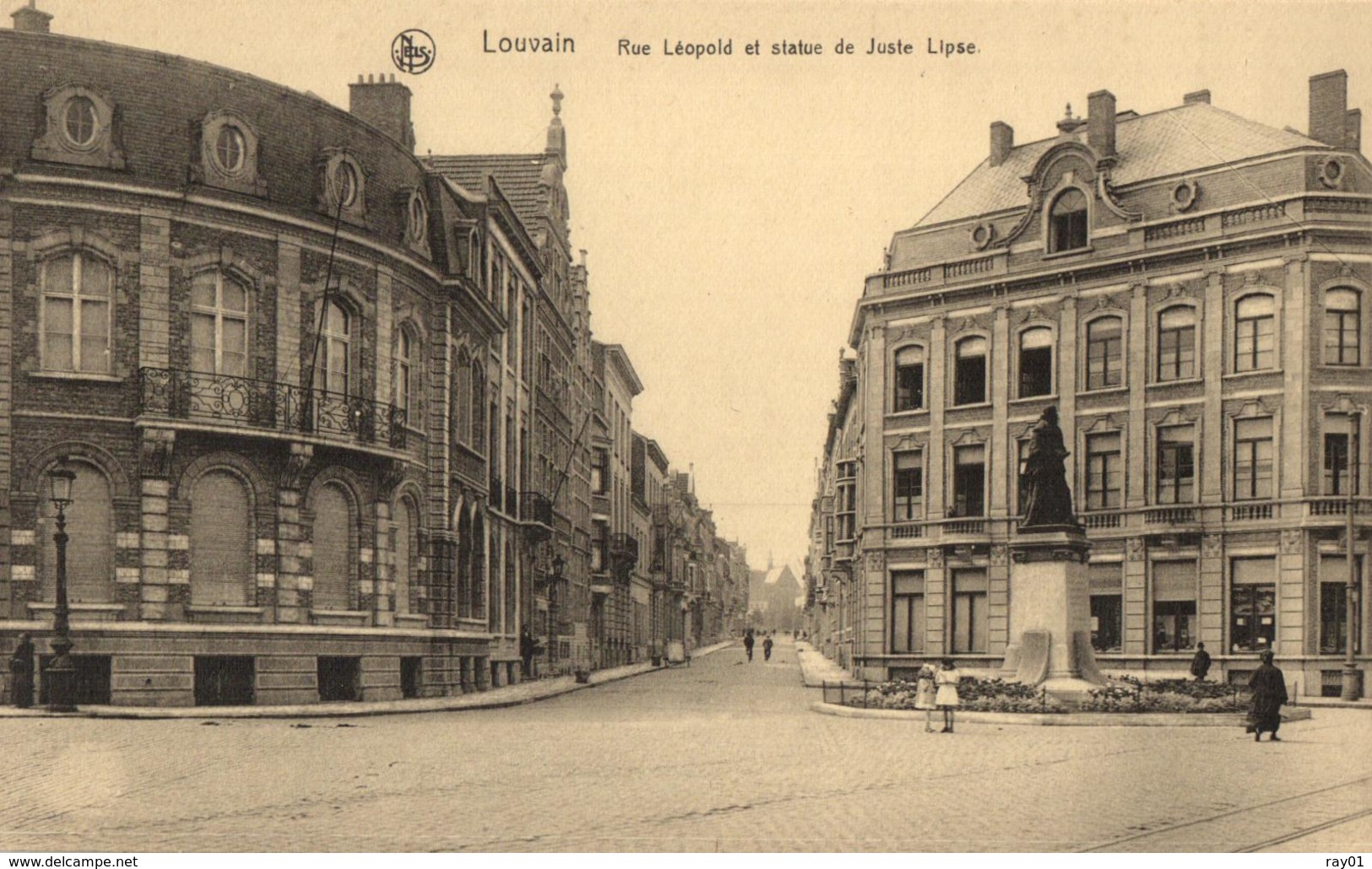 BELGIQUE - BRABANT FLAMAND - LEUVEN - LOUVAIN - Rue Léopold Et Statue De Juste Lipse. - Leuven