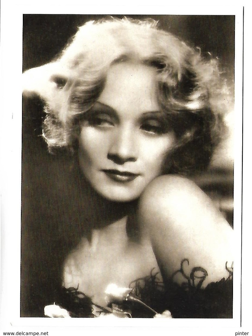 MARLENE DIETRICH Dans "Blonde Venus" En 1932 - Artistes