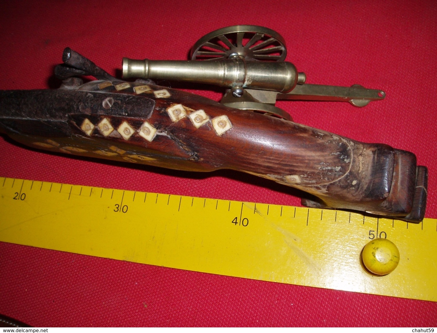 ANCIEN PISTOLET A PERCUSSION D'AFRIQUE Du NORD Ou AFRICAIN A Determiner. - Armes Neutralisées