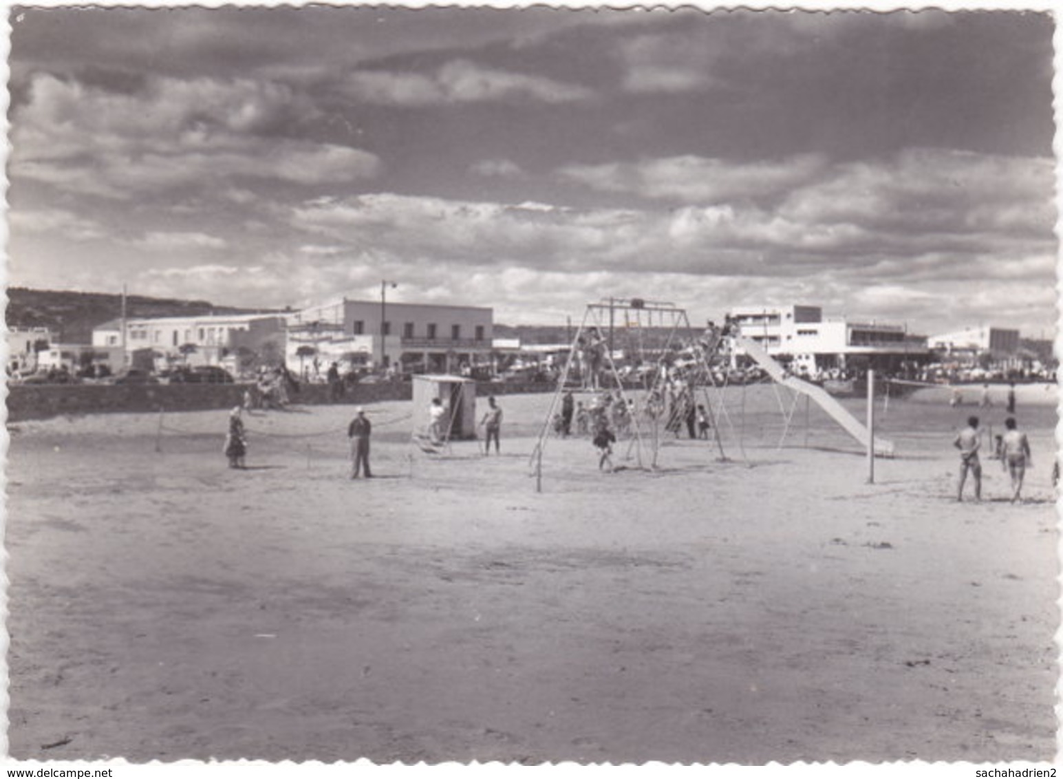 11. Gf. NARBONNE-PLAGE. Front De Mer. Les Etablissements - Narbonne