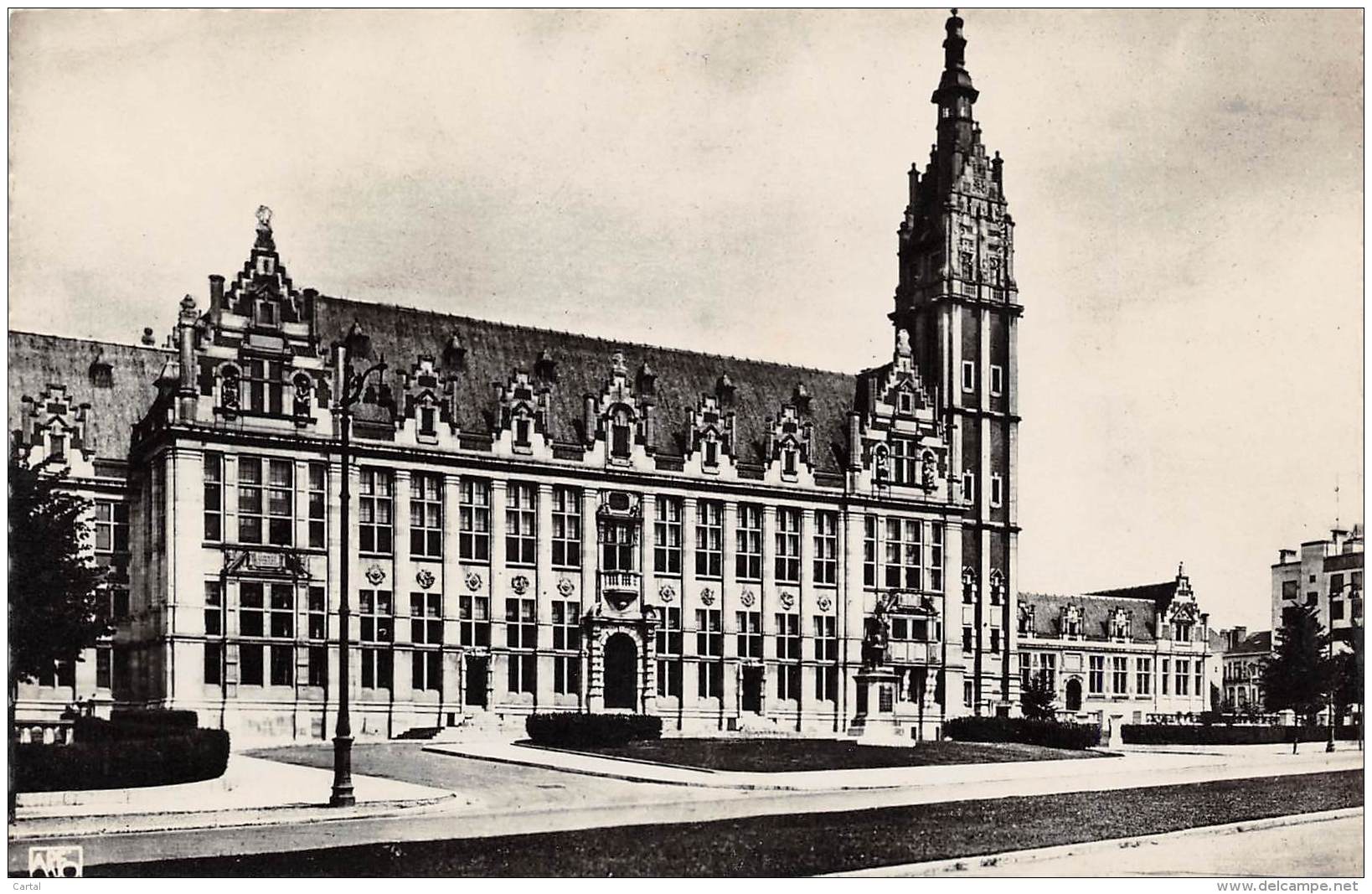 BRUXELLES - L'Université Libre - Enseignement, Ecoles Et Universités