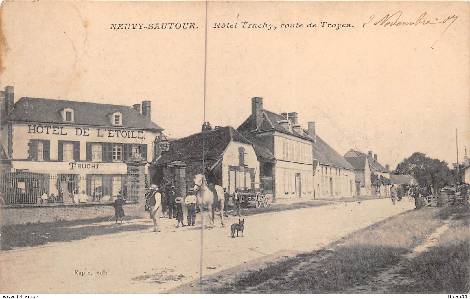 ¤¤  -  NEUVY-SAUTOUR  -  Hôtel De L'Etoile " Truchy ", Route De Troyes   -  ¤¤ - Neuvy Sautour