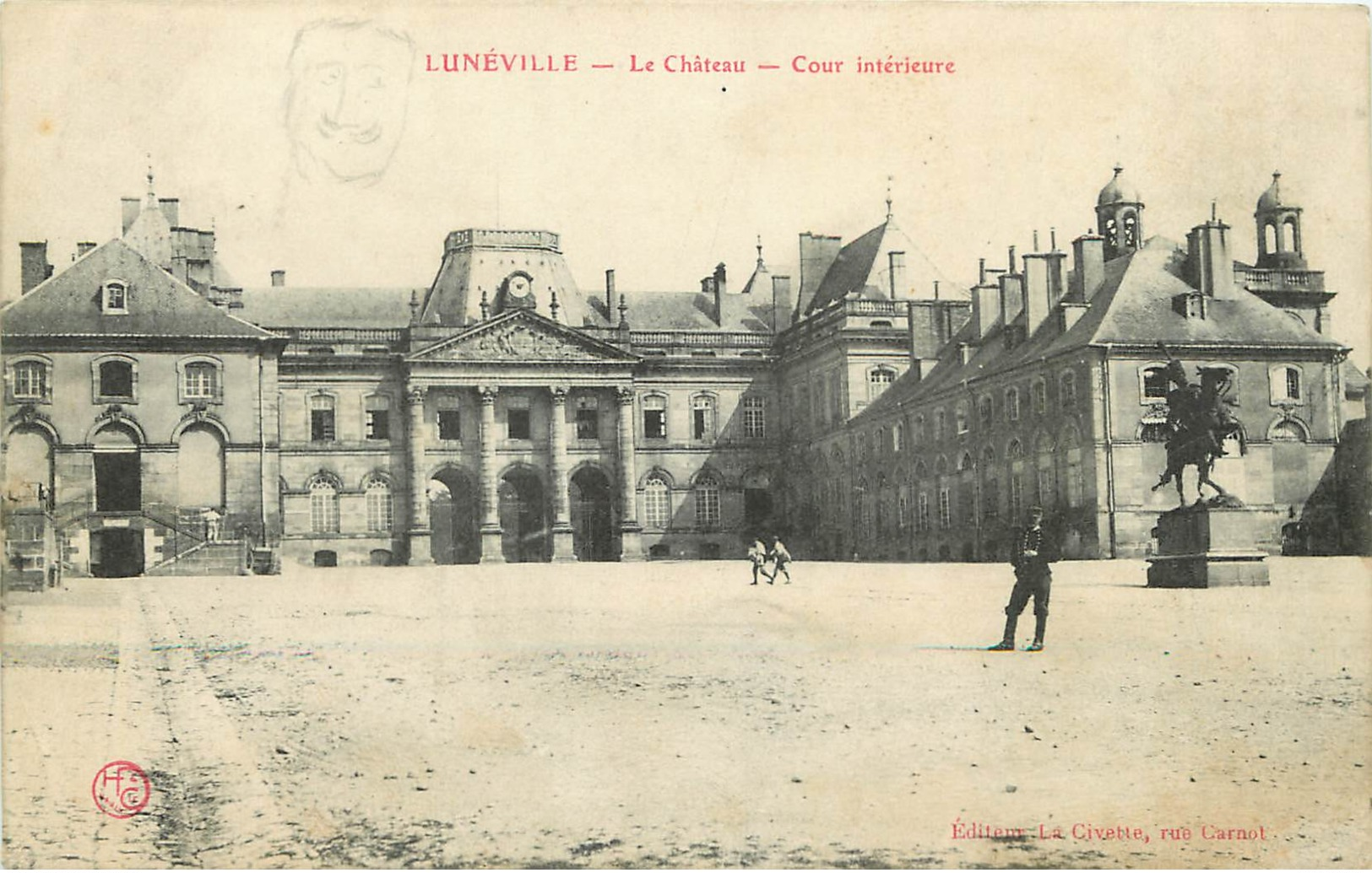 54 - LUNEVILLE - Le Château  - Cour Intérieur - Luneville