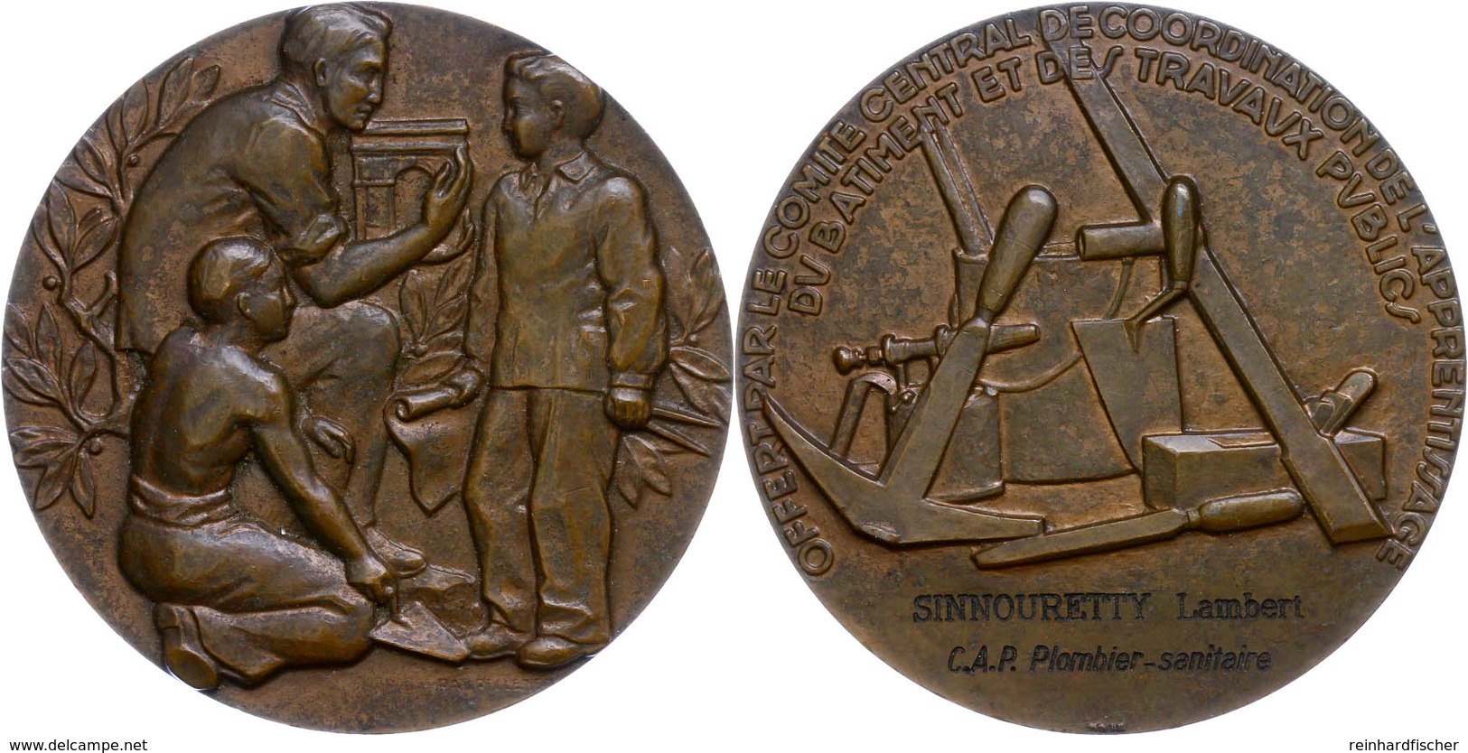 1330 Frankreich, Bronzemedaille (Dm. Ca. 54mm, Ca. 104,05g), O.J., Von (Signatur Unleserlich). Av: Zwei Knaben Einweisen - Other & Unclassified