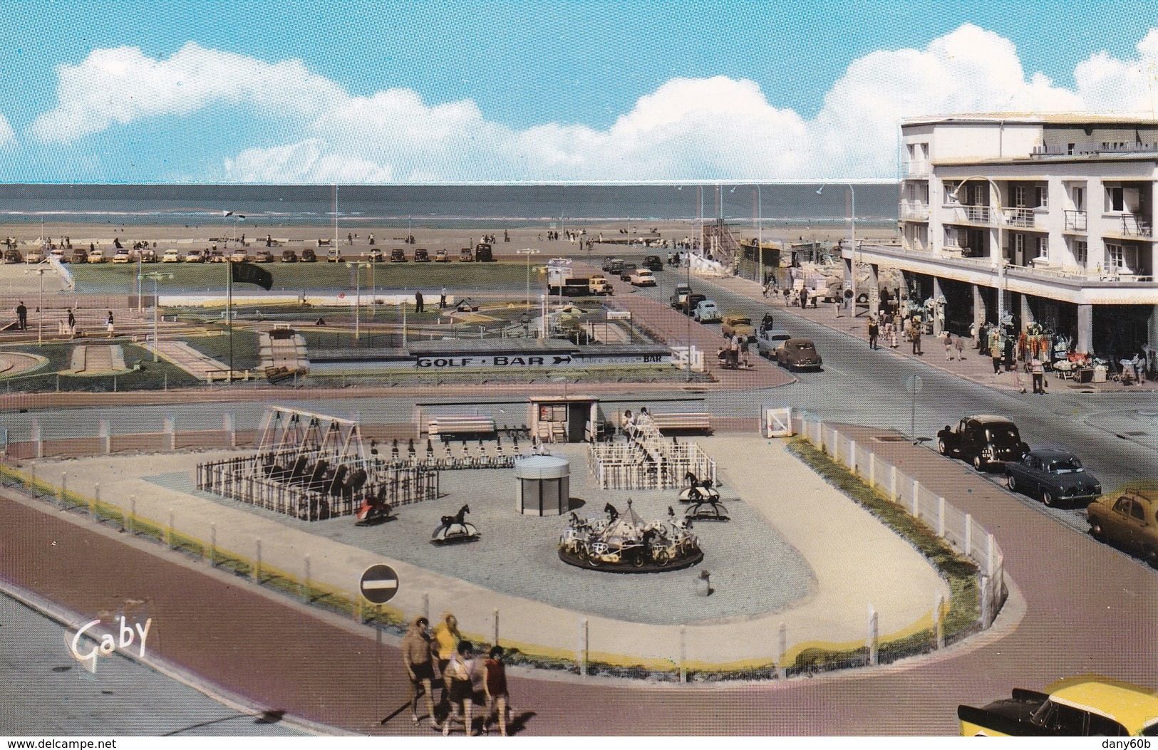 REF.HG . 62 . BERCK PLAGE . LA PLAGE DE L'ENTONNOIR - Berck