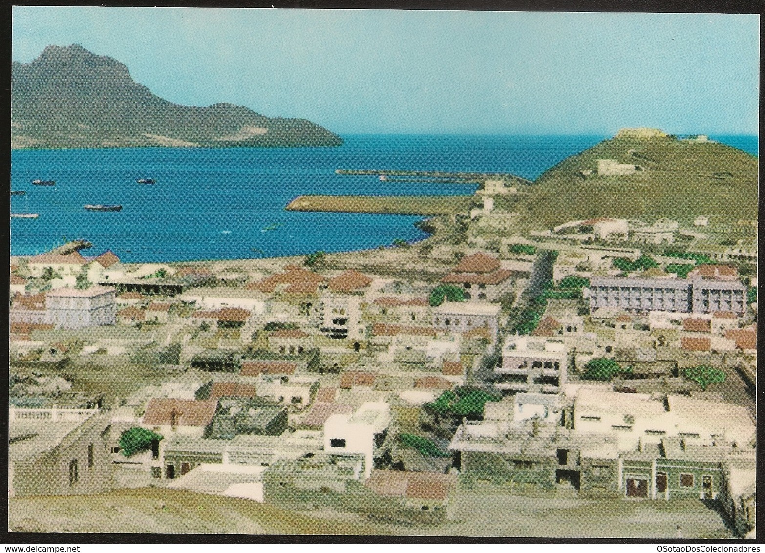 Postal Cabo Verde - Cape Verde - Ilha De S. Vicente - Cidade Do Mindelo - Vista Parcial Da Cidade E Porto - Postcard - Cap Vert