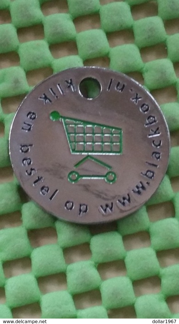 Shopping Carts / Winkelwagentjes / Jeton De Caddie - .-Black Box , Network Services - Jetons De Caddies