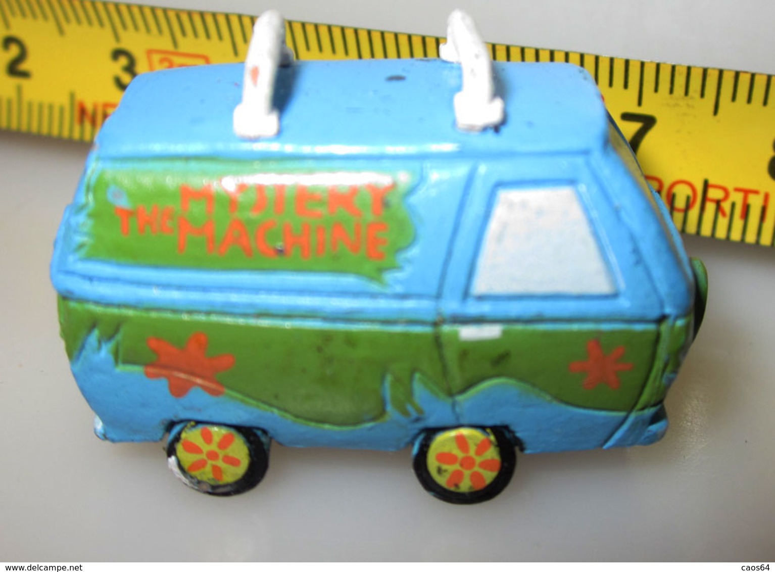 THE MYSTERY MACHINE SCOOBY DOO SAIWA H 2 Cm. - Altri & Non Classificati