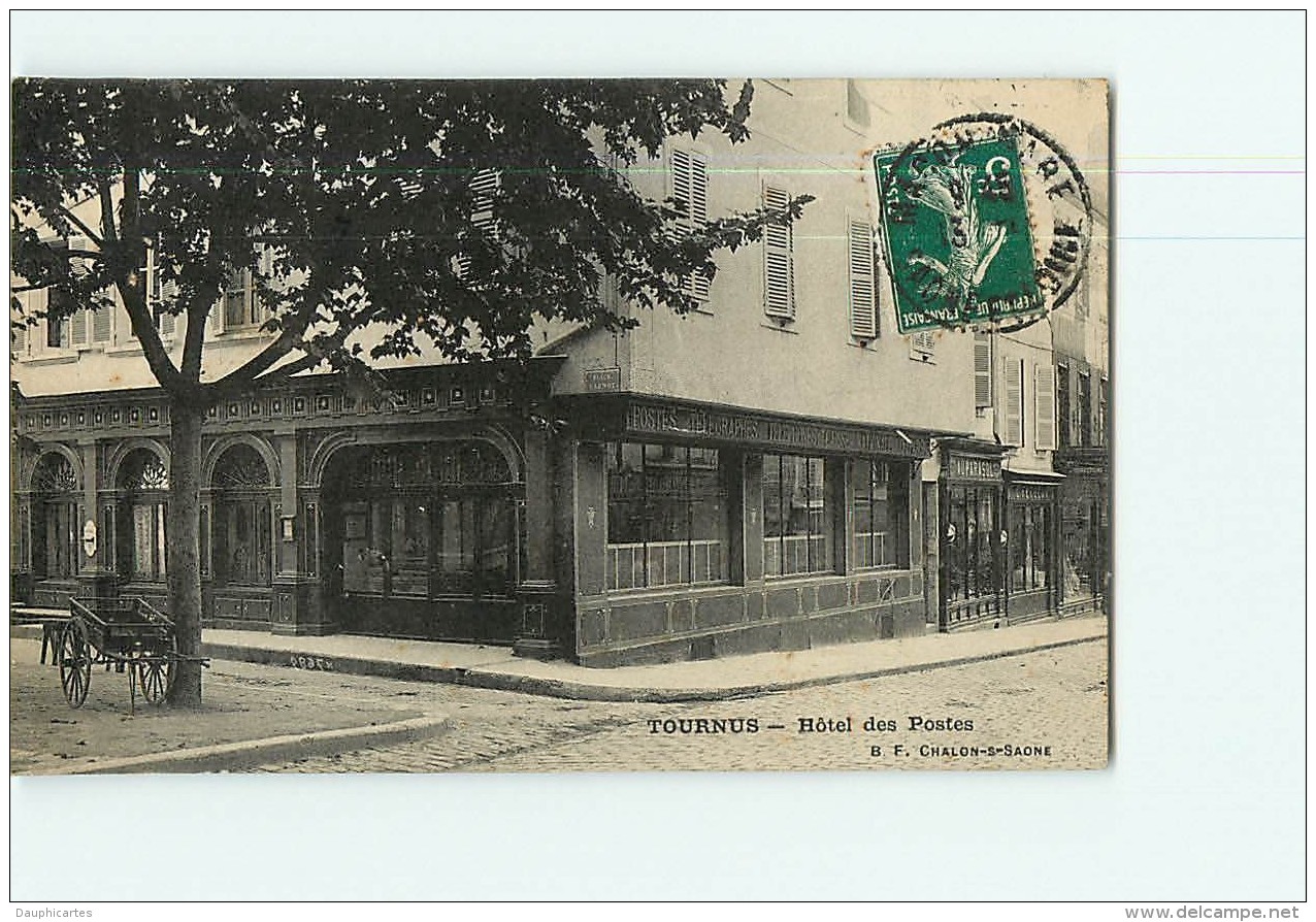 TOURNUS - Hôtel Ou Bureau Des Postes - Animée -  2 Scans - Other & Unclassified