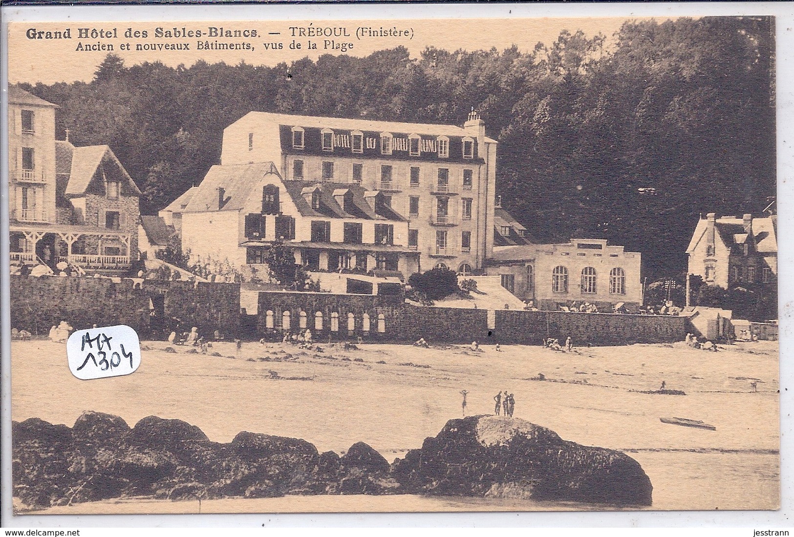 TREBOUL- GRAND HOTEL DES SABLES BLANCS- ANCIEN ET NOUVEAUX BATIMENTS VUS DE LA PLAGE - Tréboul