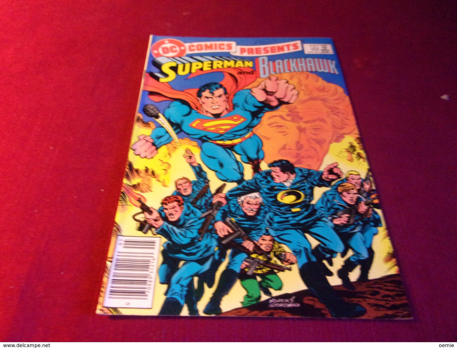 COMICS PRESENTS  SUPERMAN  AND  BLACKHAWK    No 69 MAY 84 - Autres & Non Classés