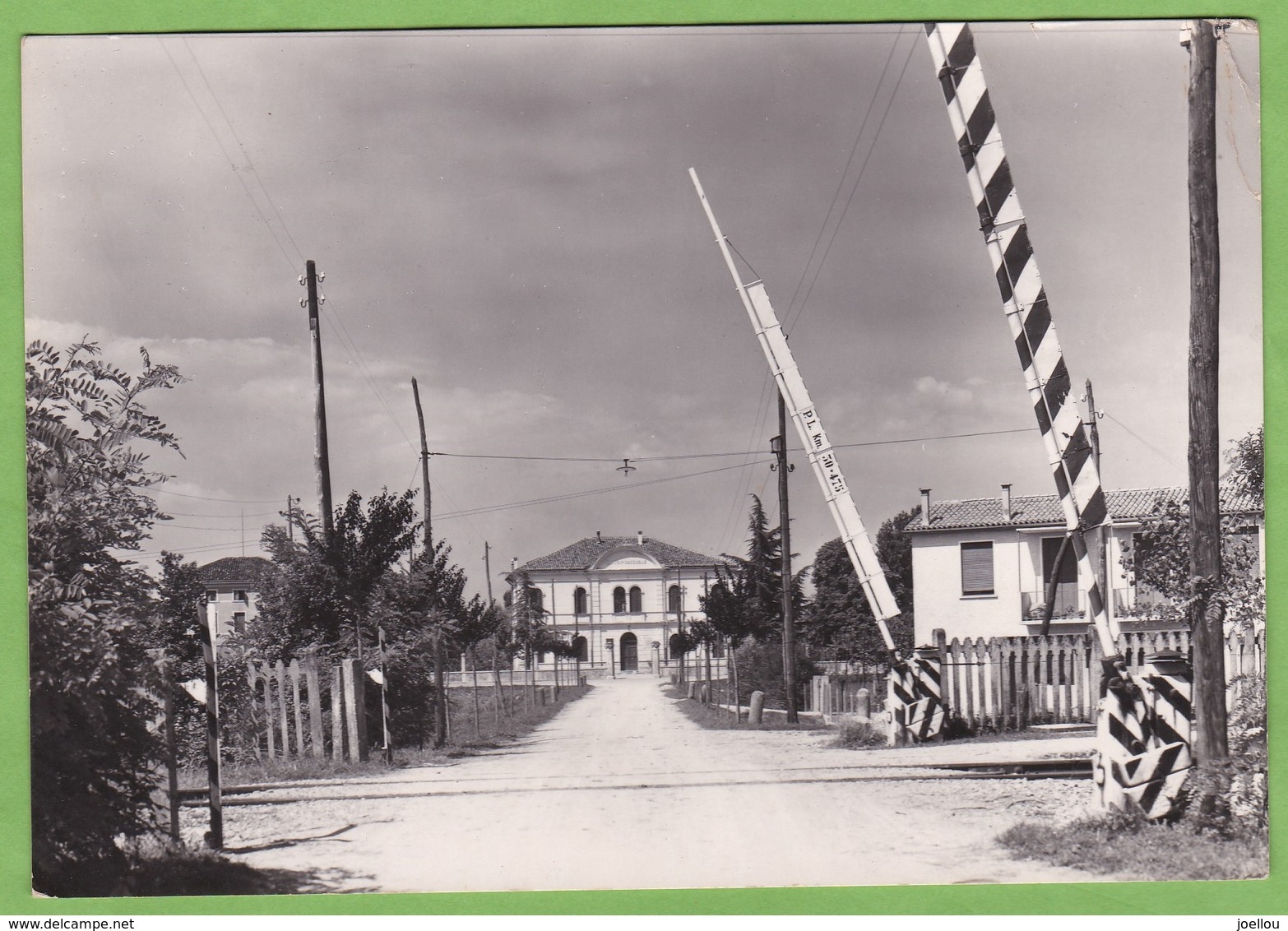 Rare CPSM GORGO Al MONTICANO Municipio E Viale Stazione Mairie Gare Italie Treviso - Treviso